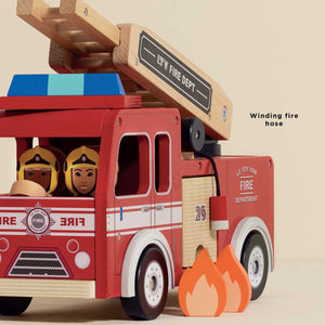 Le Toy Van wooden fire engine winding fire hose