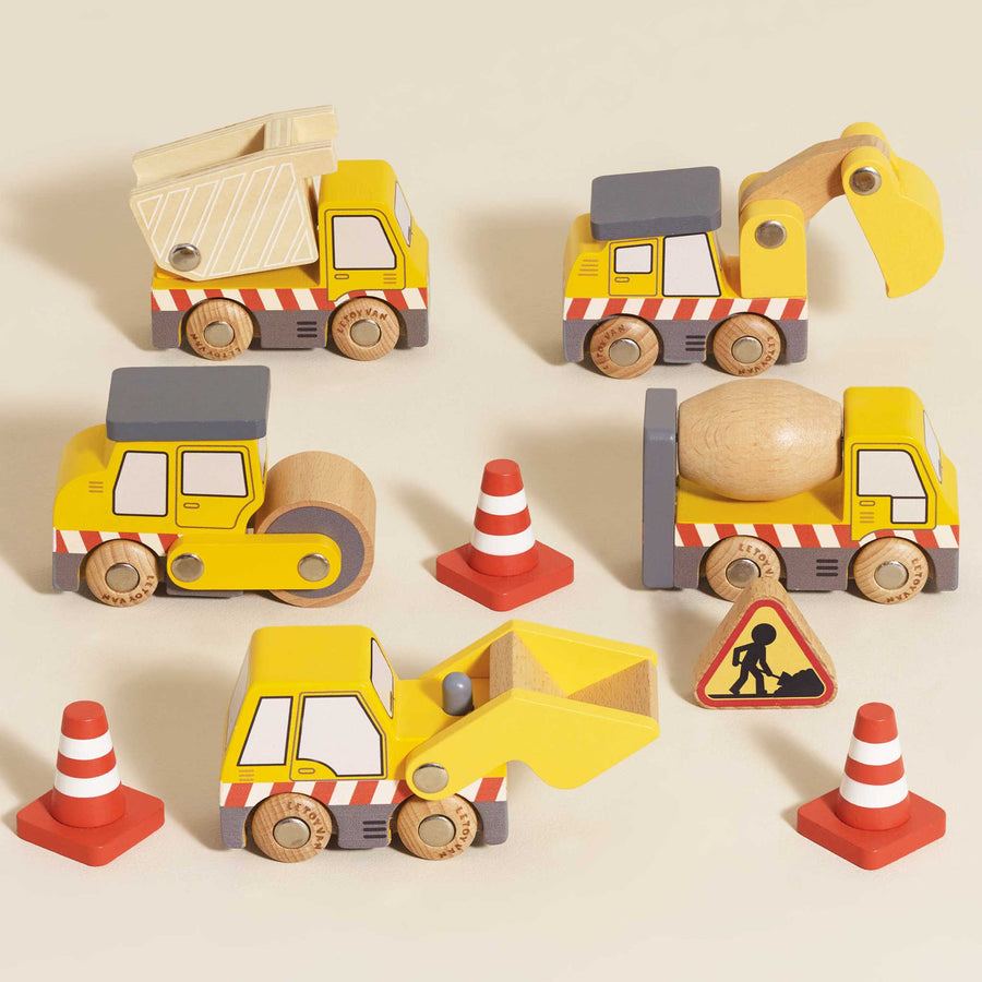Le Toy Van Construction Toy Cars Trucks & Diggers TV442