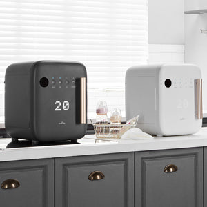 Spectra Uv Electric Sterillzer -White - lifestyle