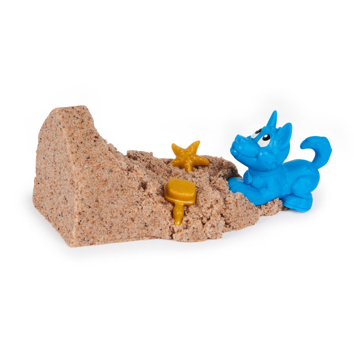 Kinetic Sand Doggie Dig with Surprise Multipurpose Dog Tool 6oz (170g) Assortment