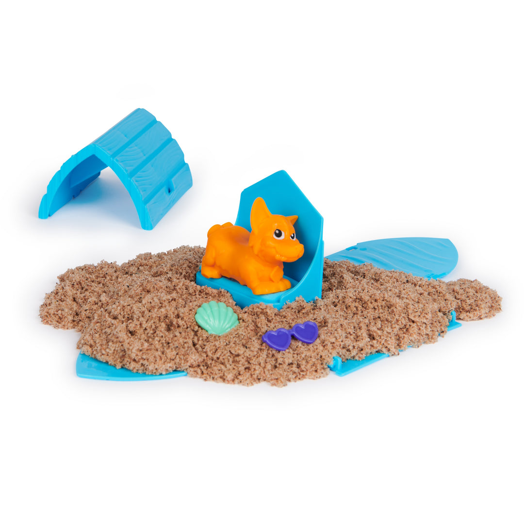 Kinetic Sand Doggie Dig with Surprise Multipurpose Dog Tool 6oz (170g) Assortment