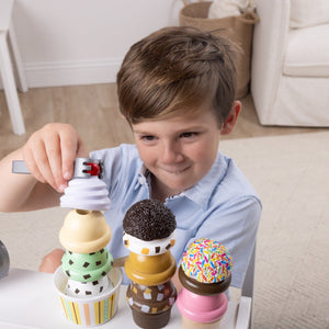 Melissa & Doug Scoop & Serve Ice Cream Counter