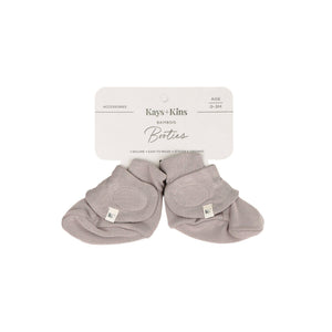 Kays+Kins Sphinx print bamboo cotton baby booties