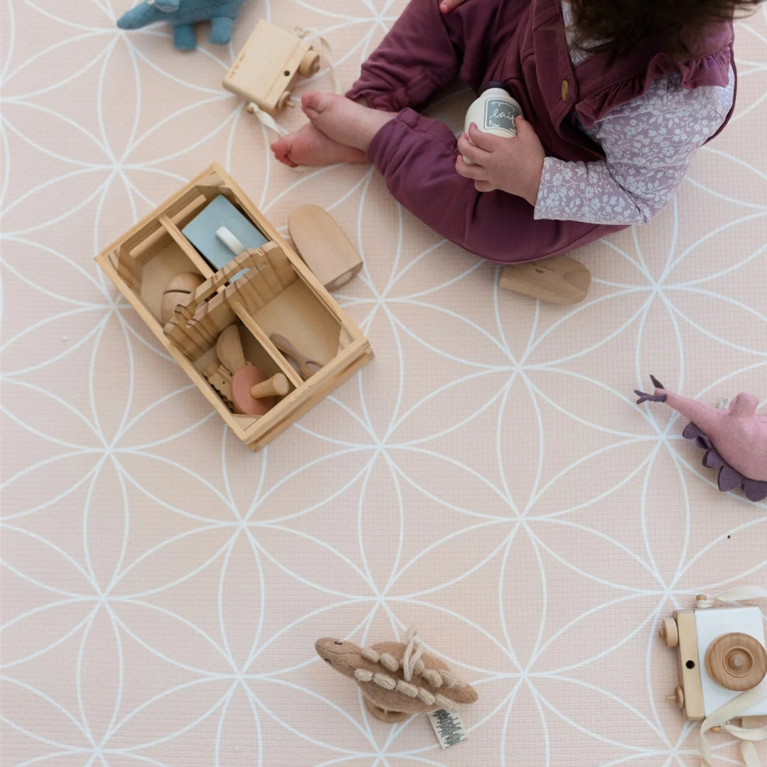 Buds & Bear The Terra Adventure Luxe Playmats