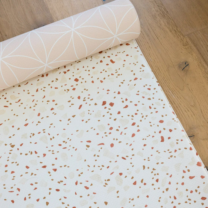 Buds & Bear The Terra Adventure Luxe Playmats