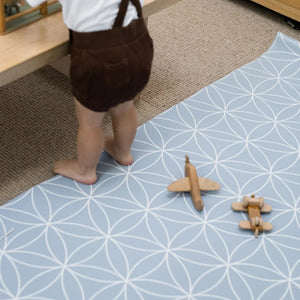 Buds & Bear The Dream Whisperer Luxe Playmats
