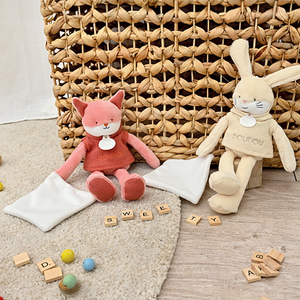 Doudou et Compagnie Sweety Doudou - Rabbit - lifestyle