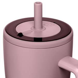 BruMate Era Ü-Turn™ lid close-up in Rose Taupe