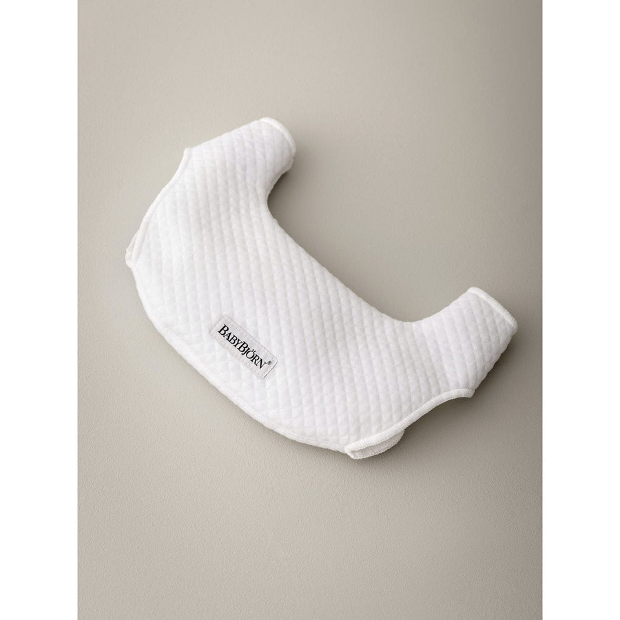 BabyBjörn Bib for Baby Carrier Harmony in white