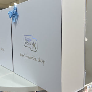 Happikiddo gift box with blue ribbon, side view
