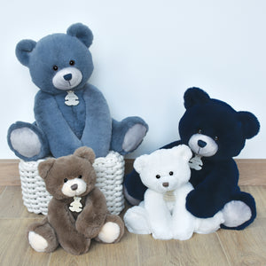 Histoire d'Ours Oscar the bear colour range including blue jean