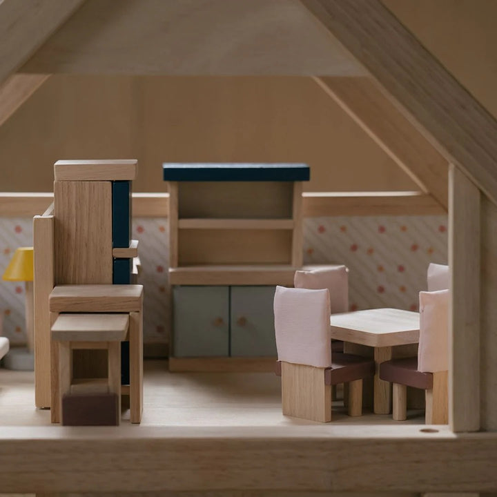 PlanToys Dining Room-Orchard
