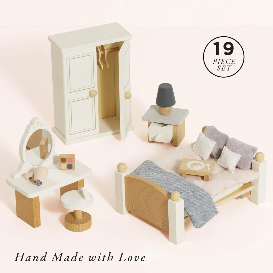 Le Toy Van Wooden Dolls House Bedroom - 19 Piece