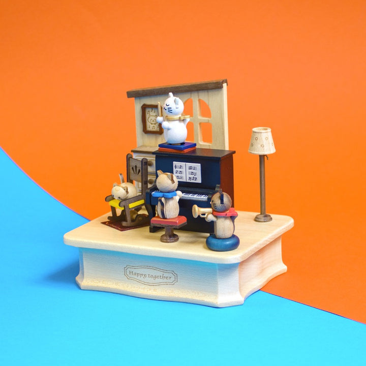 Wooderful Life Cats Play Piano