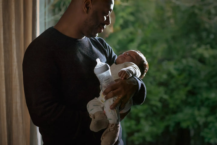 Philips Avent Natural Response Decorated Bottle 260ML (Koala Bear)