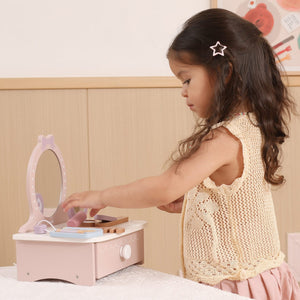 Polarb Dressing Table