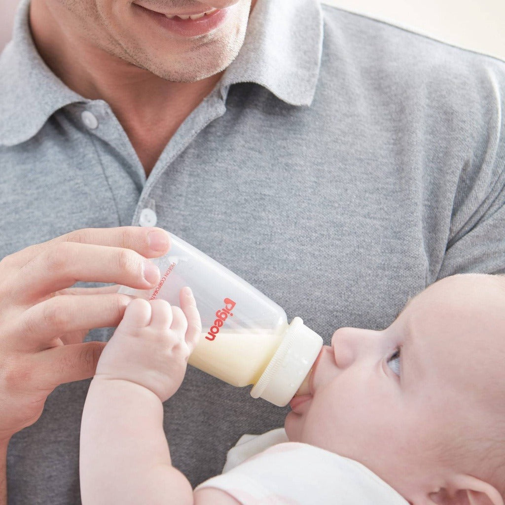 Pigeon Slim Neck PP Nursing Bottle with Peristaltic Nipple 120ml