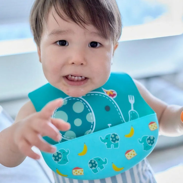 Marcus & Marcus Wide Coverage Silicone Bib- Panda