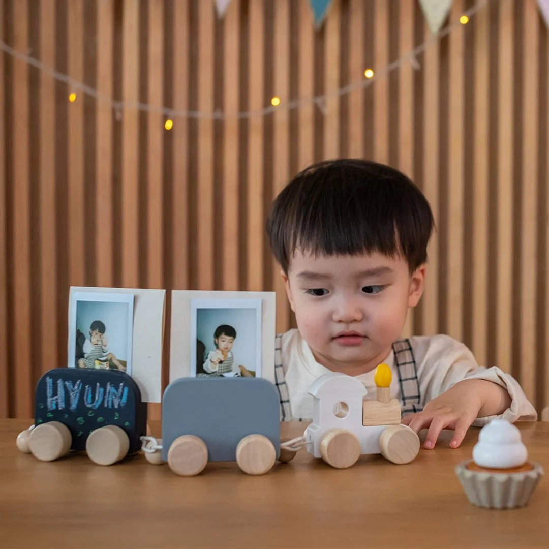 PlanToys Celebration Train