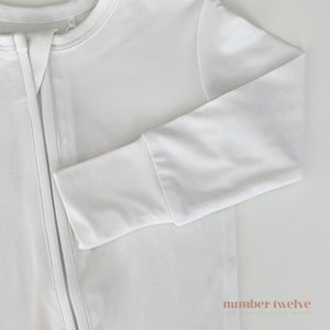 Number Twelve Bamboo Footies Snow, two-way zip detail