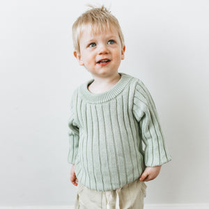 Knit texture detail of the Kays+Kins Sage pullover