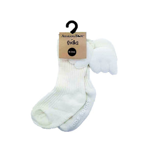 Akarana Baby Angel Wing socks in white