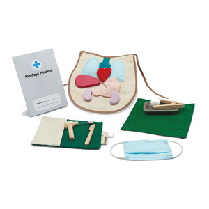 Plan Toys Surgeon Set