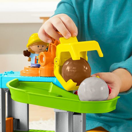 Fisher-Price Little People Load Up ‘N Learn Construction Site (GWD30)