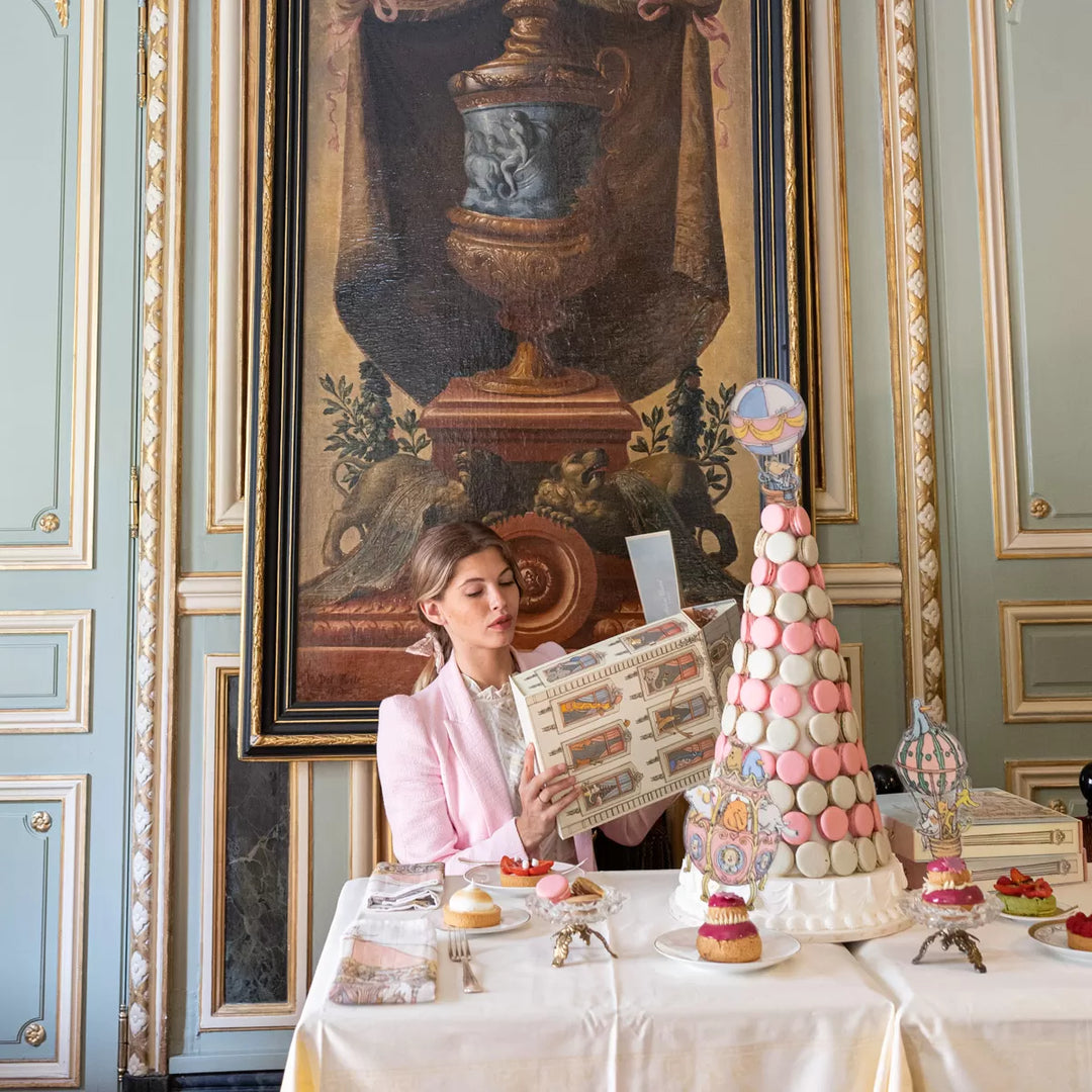 Atelier Choux Large Hotel Rigid Gift Box