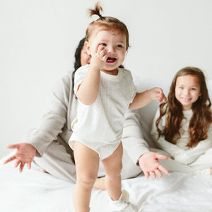 Goumi Kids Organic Bamboo Short Sleeve Bodysuit - image 16 - Happikiddo.com