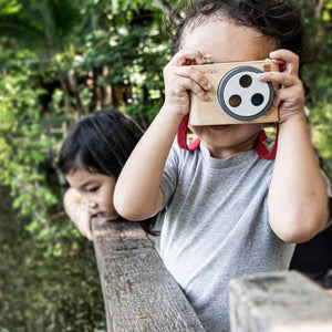 Plan Toys Colored Snap Camera
