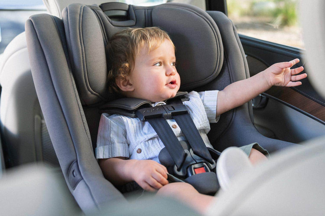 Nuna Rava Car Seat (Granite)
