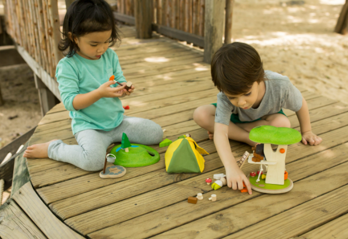 Plan Toys Tree House