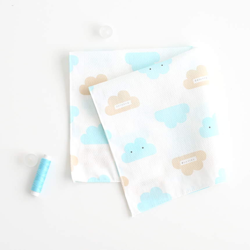 Dalpong Handkerchief 10pcs- Clouds