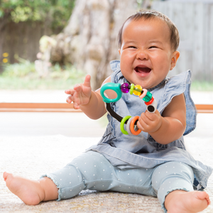 Infantino Shake & Spin Rattle Ring (F005151)