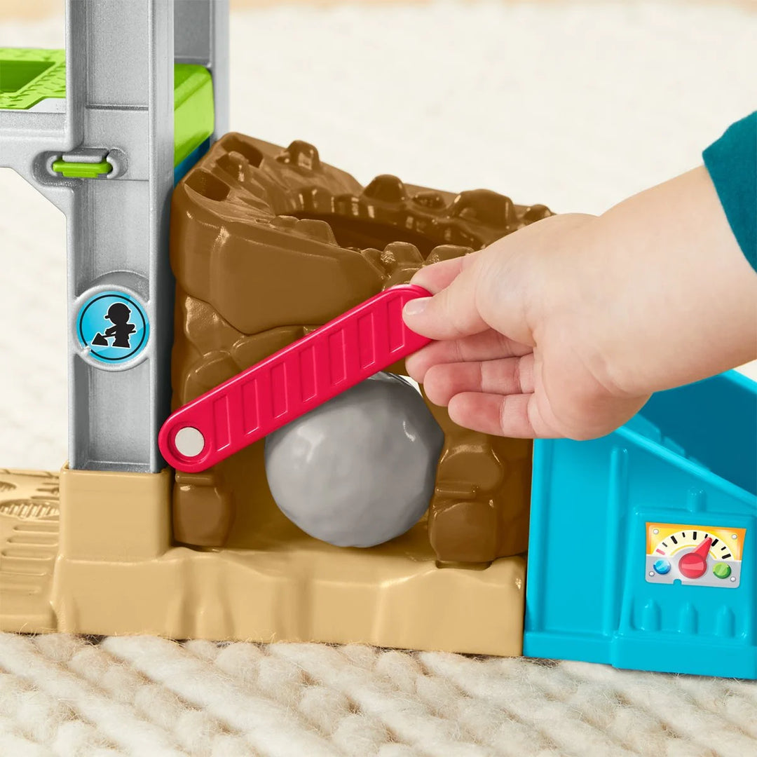 Fisher-Price Little People Load Up ‘N Learn Construction Site (GWD30)