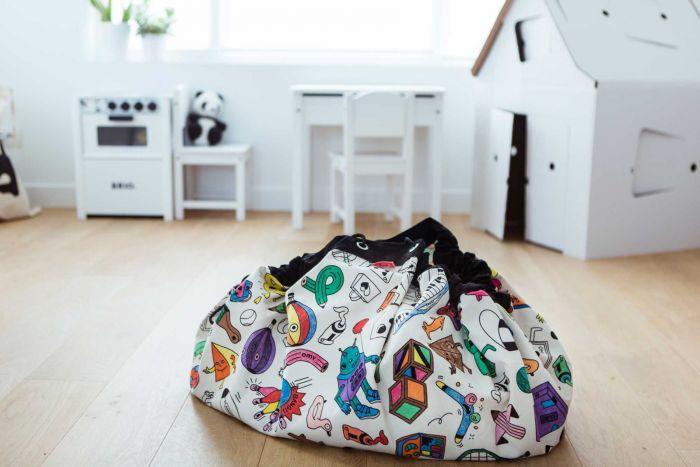 Play & Go 2-in-1 Storage Bag & Playmat - Color My Bag OMY - Happikiddo.com
