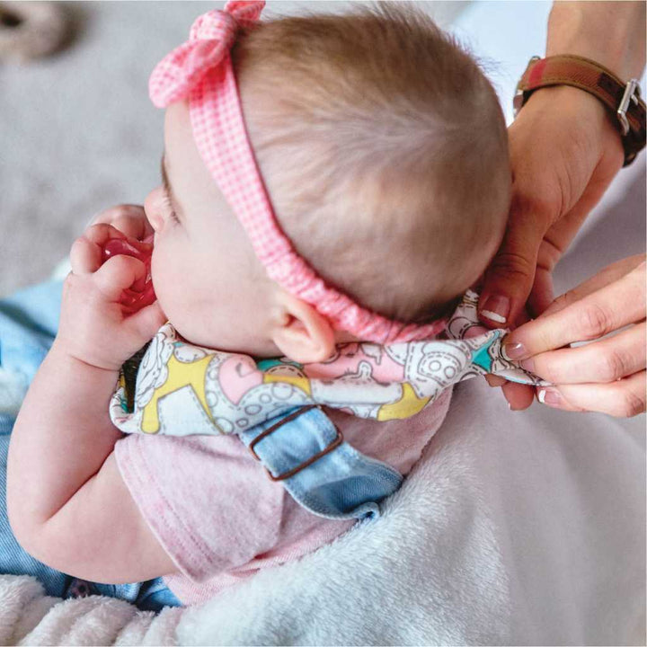 Marcus & Marcus Organic Bandana Pacifier Bib - Happikiddo.com