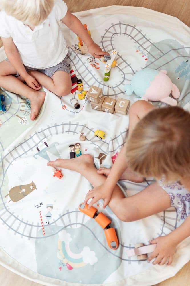 Play & Go 2-in-1 Storage Bag & Playmat- Train