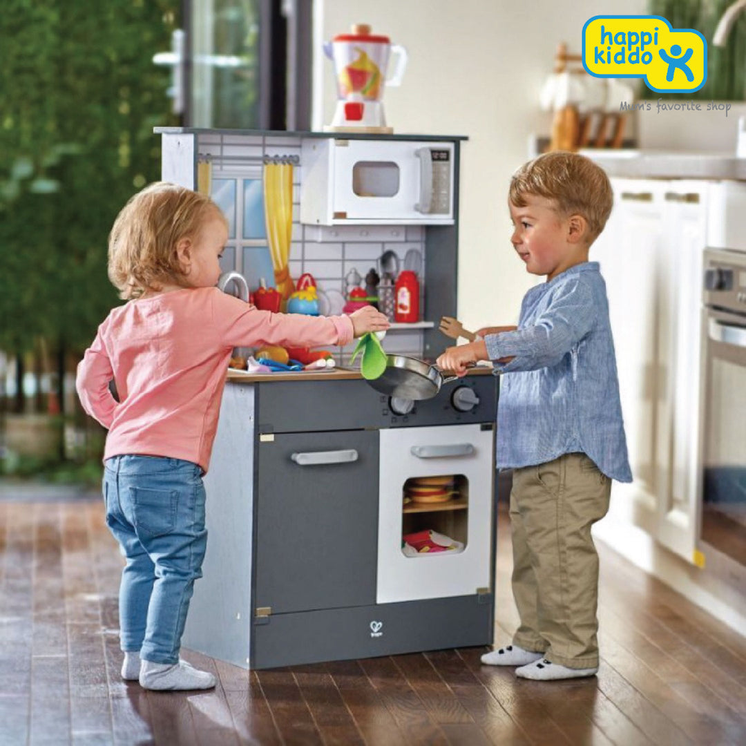 Hape Kitchen With Light and Sound