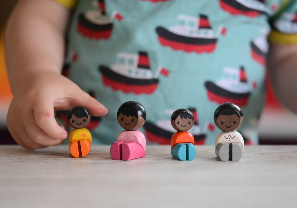 Plan Toys Family I (Afro-American)