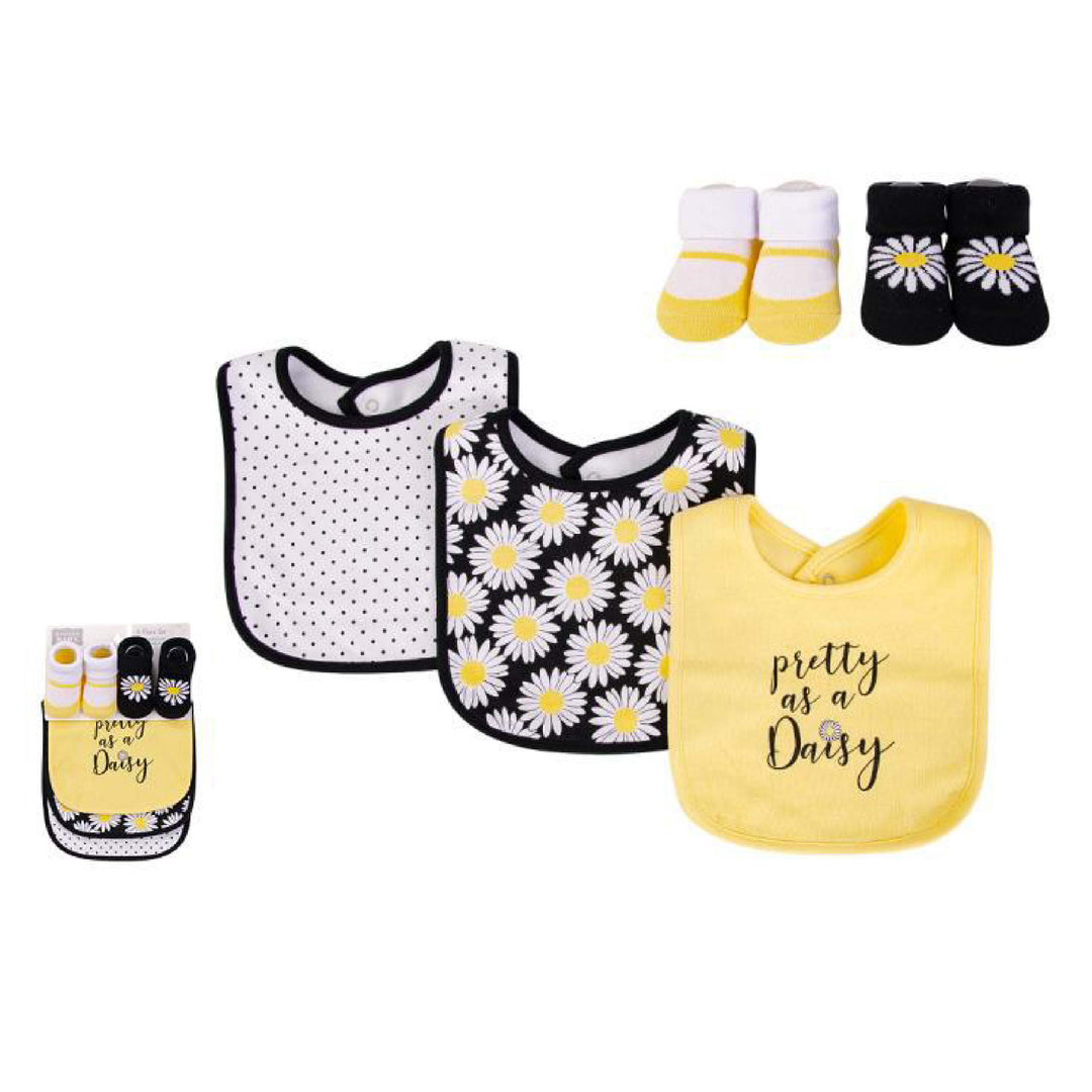Hudson Baby Bib & Socks Set- Daisy